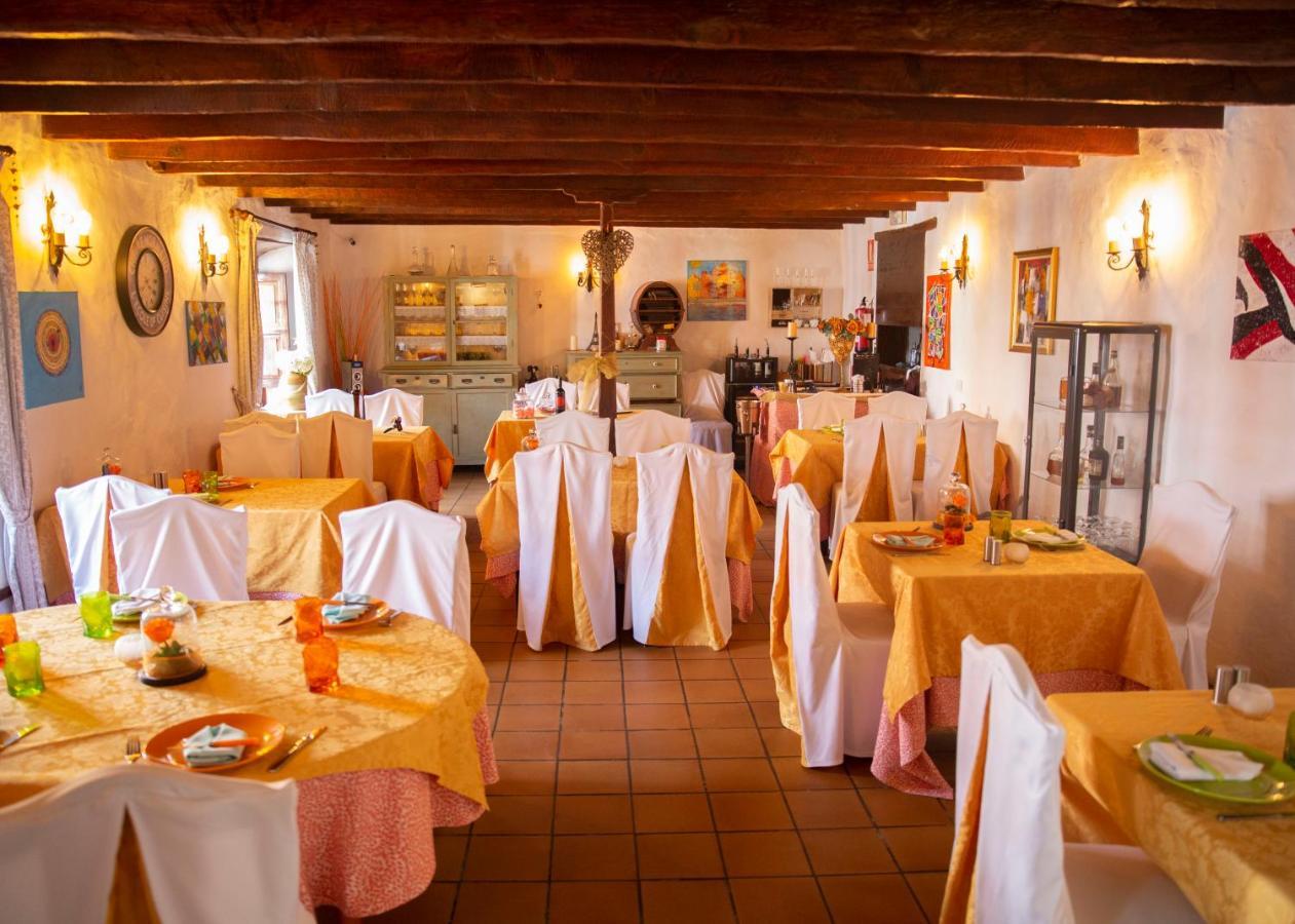 Hotel Rural La Casona Santo Domingo Siglo XVI กวีมาร์ ภายนอก รูปภาพ